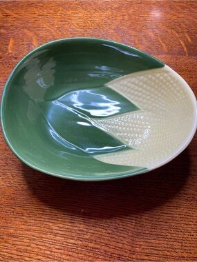 Shawnee Ceramic Corn King 95 - Serving Bowl